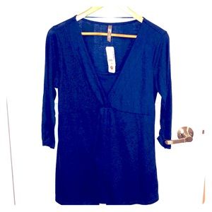 3/$20 NWT Nursing shirt